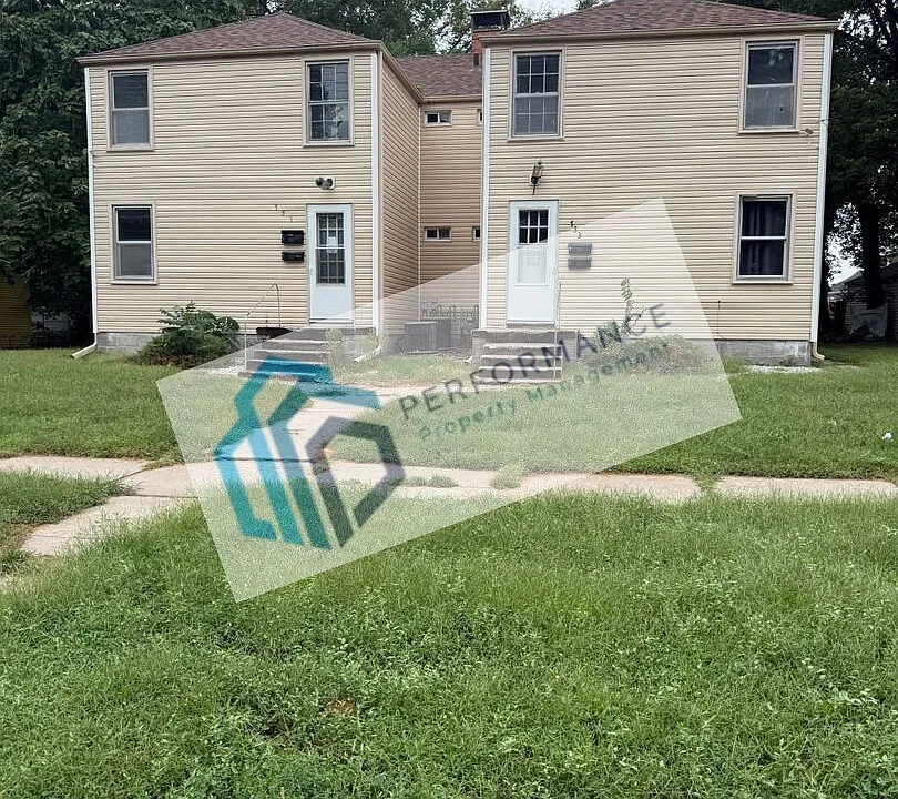 733 N Bellevue Ave #2