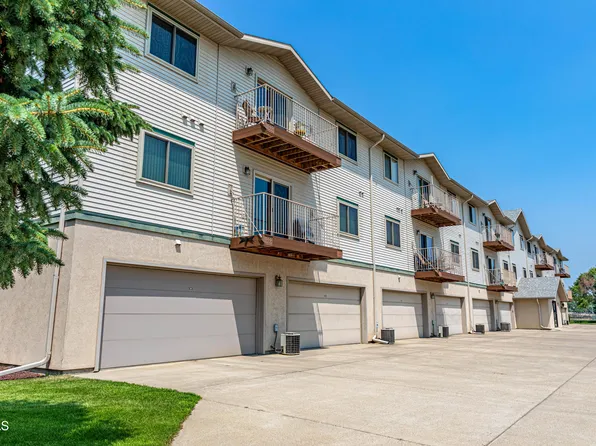 131 3rd Ave SE APT 307, Mandan, ND 58554