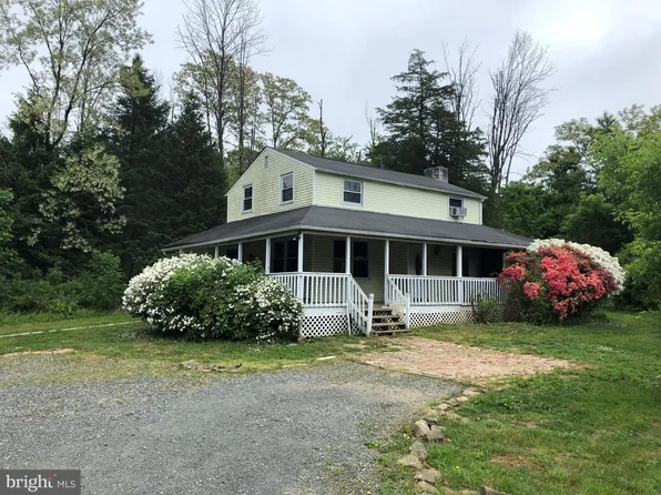 628 Layfield Rd, Perkiomenville, PA 18074