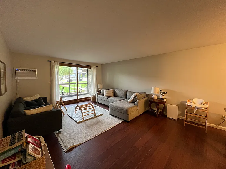5725 Blake Rd S #104 — Photo 1