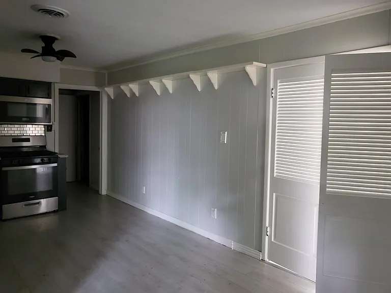 1701 P Ave — Photo 20