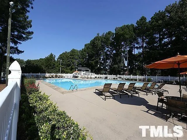 500 Liberty Rose Dr — Photo 30