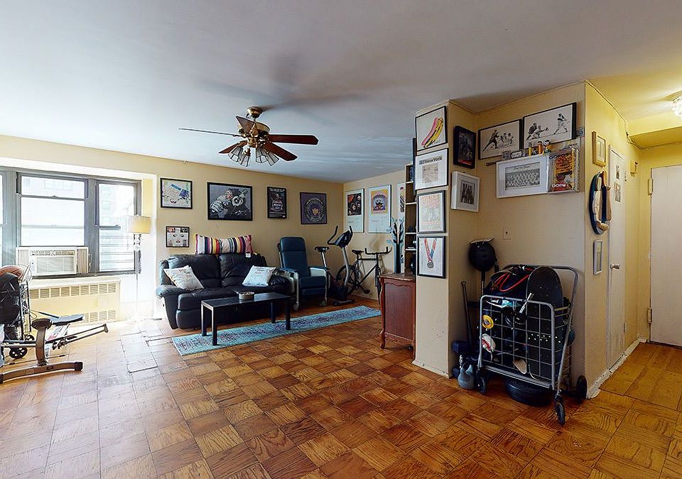 1st image of 264 E Broadway #C302