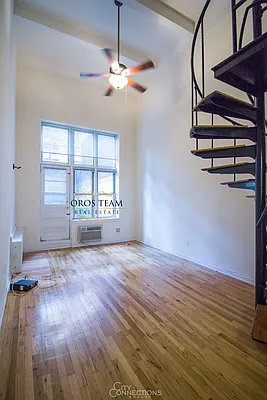 Rented by City Connections Realty | media 35