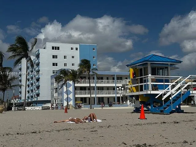 320 S Surf Rd #305 — Photo 22