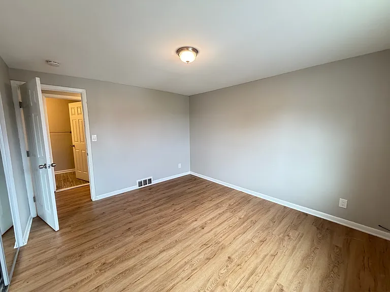 132 Denrose Dr — Photo 21