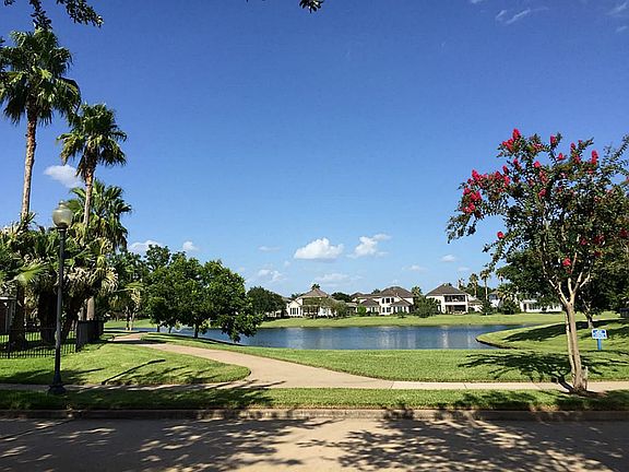2nd image of 5406 Deerbourne Chase Dr