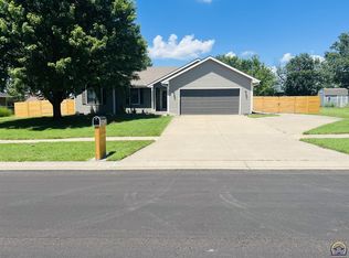 3528 SE 24th Ter, Topeka, KS 66605