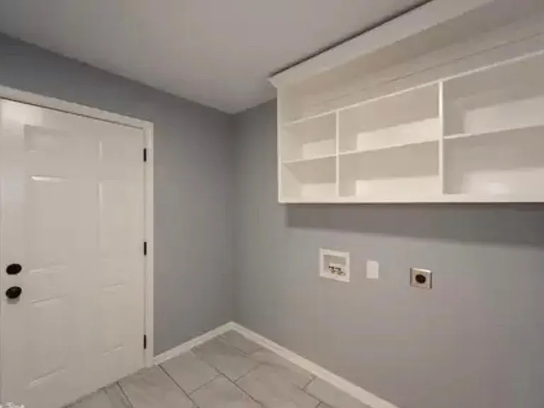 44 Falcon Dr — Photo 4