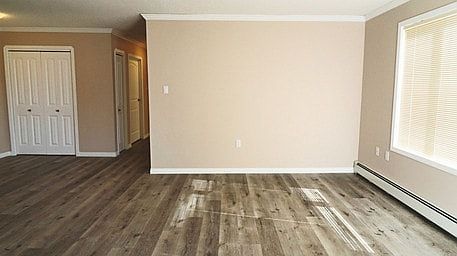 2nd image of 5202 49th St #201