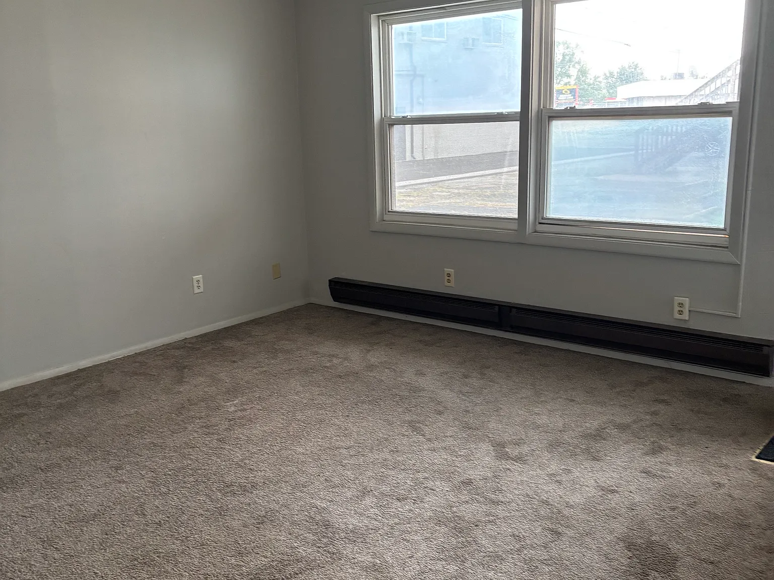 1 bed, $1,100 — Photo 4