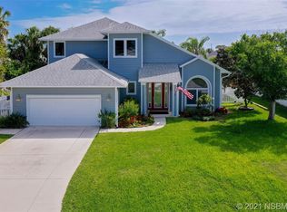 27 Oak Tree Dr, New Smyrna Beach, FL 32169
