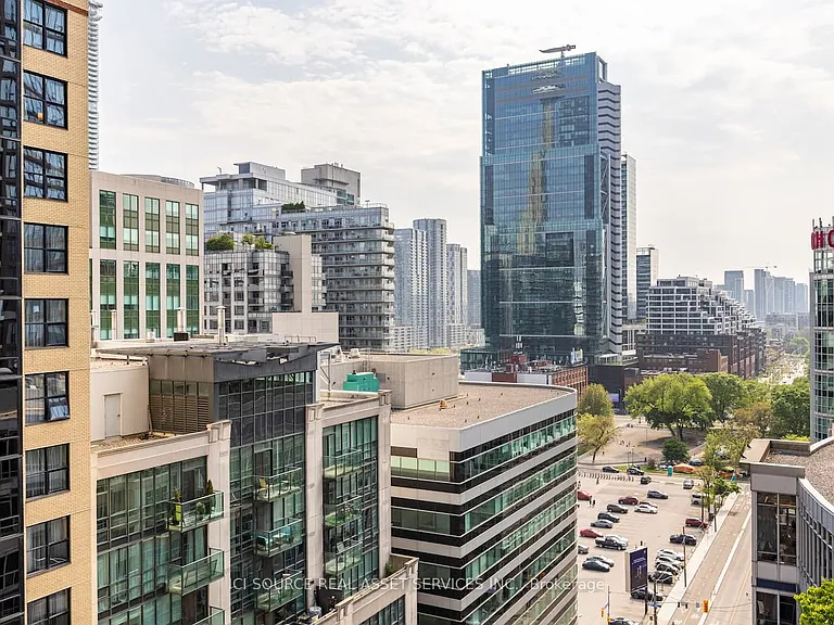 250 Wellington St W #Penthouse 40 — Photo 18