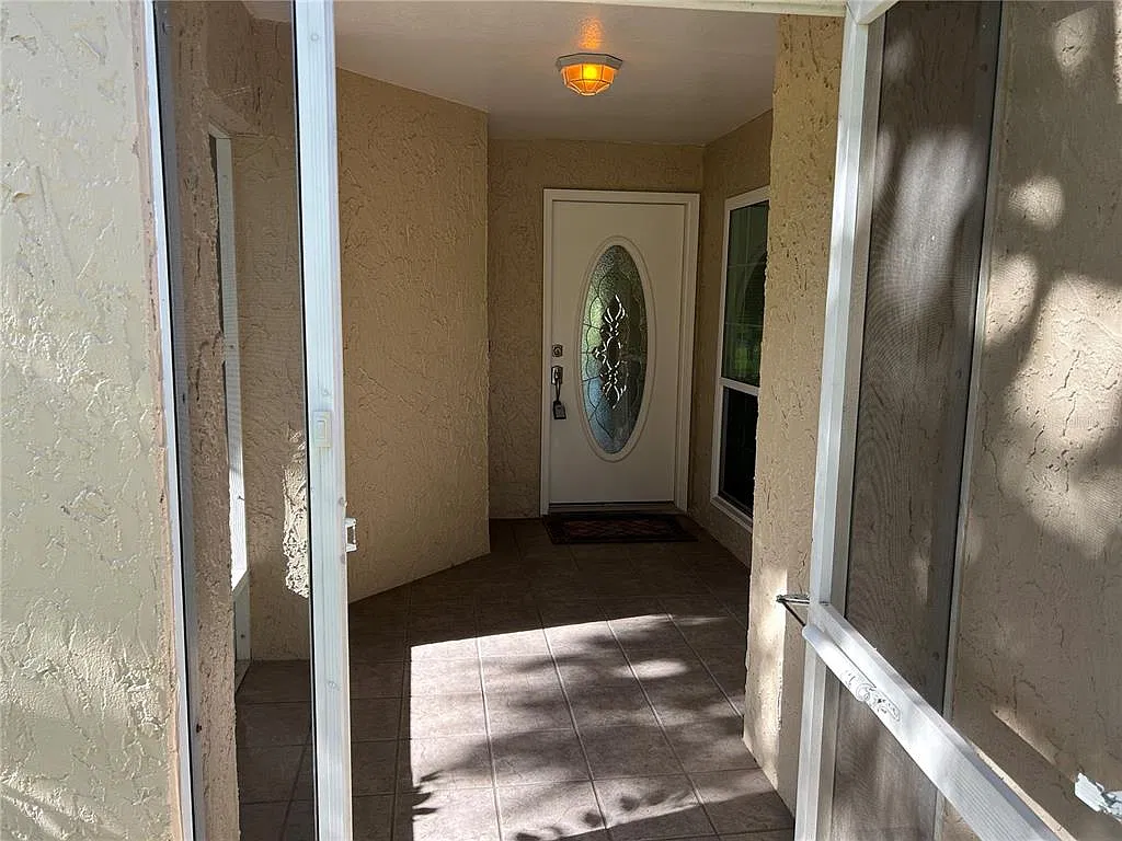 2 bed, 2.0 bath, 1195 sqft, $2,300 — Photo 3
