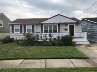 408 N Cambridge Ave, Ventnor, NJ 08406