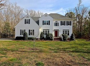 2005 Retreat Dr, Mechanicsville, VA 23111