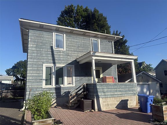 2nd image of 39 Crescent Pl