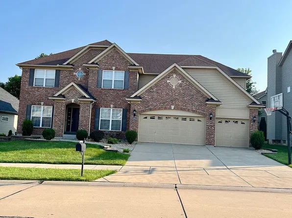 1021 Windward Psge, Saint Charles, MO 63303