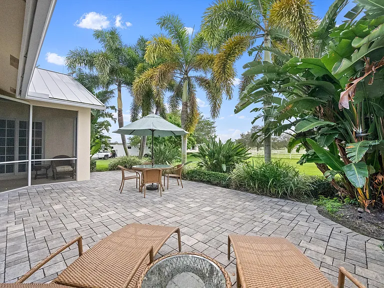 15416 Sunnyland Ln — Photo 46