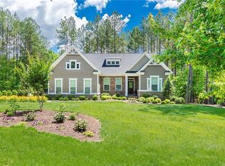 10631 Centralia Station Rd, Chester, VA 23831