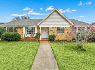 5751 Carlisle Ct, New Orleans, LA 70131