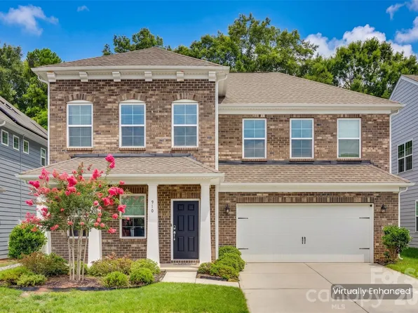 910 Ashton Oak Ct, Fort Mill, SC 29715