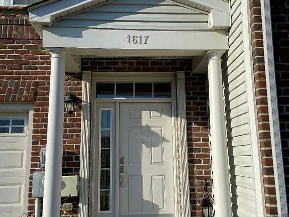 2nd image of 1617 W Matisse Dr