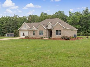 100 Peaceful Ln, Starkville, MS 39759