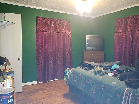 4th image of 1515 Church St