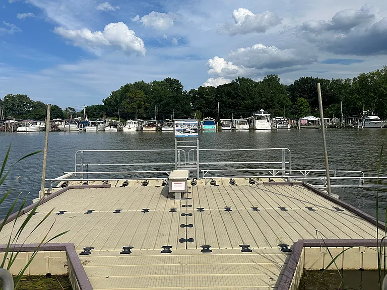 101 Harbor View Ter — Photo 42