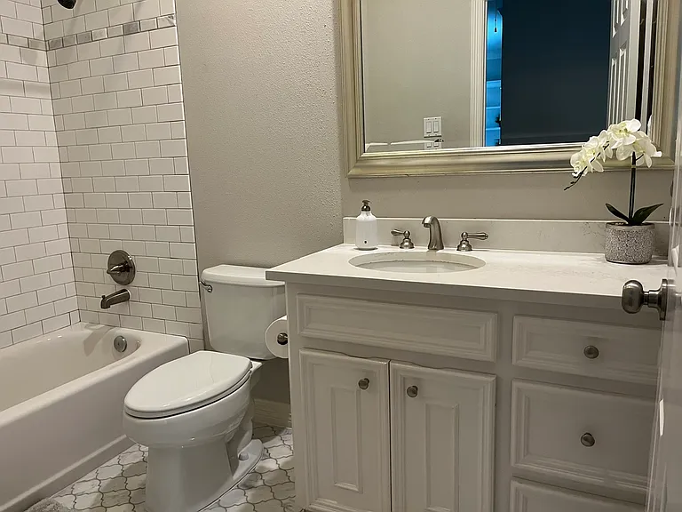 Upstairs bathroom