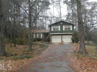 2005 Wisteria Ct, Lawrenceville, GA 30044