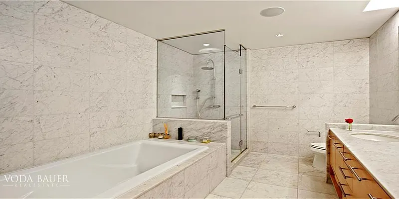 Sold by Voda Bauer Real Estate | media 7