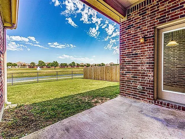 2761 Cascade Cove Dr — Photo 25
