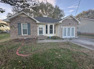1222 Marla Dr, Clarksville, TN