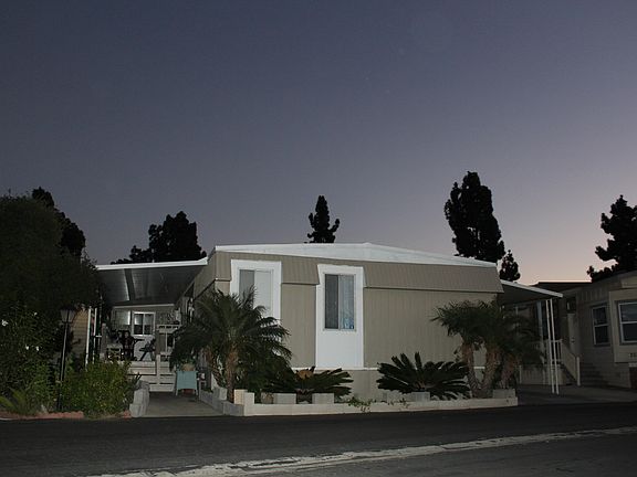 3rd image of 269 Rodgers St #269