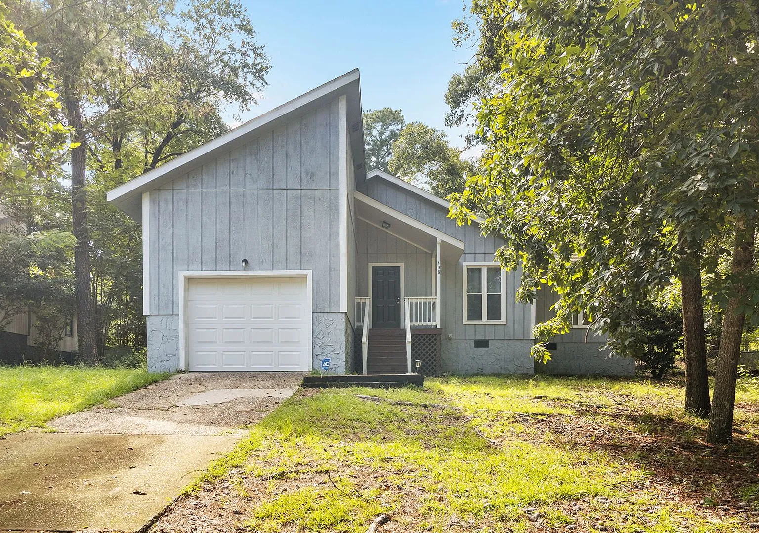 3 Bedroom/2 Bath Home — Photo 1