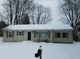 210 Kies Dr, Liverpool, NY 13090