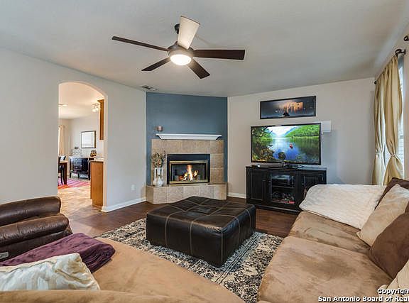 5th image of 3607 Herron Ct