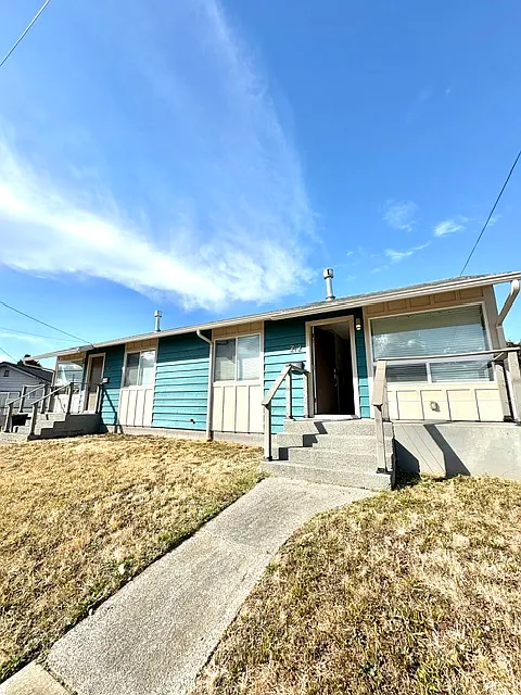212 Lebo Boulevard - 212 — Photo 1