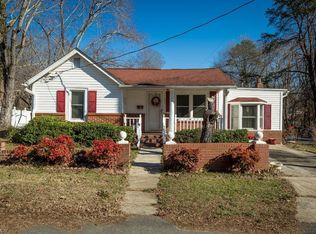 600 Friendly Rd, Eden, NC 27288