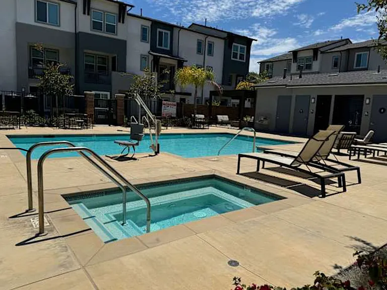 Sage Ln — Photo 4