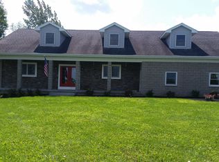 6844 Randall Rd, Le Roy, NY 14482