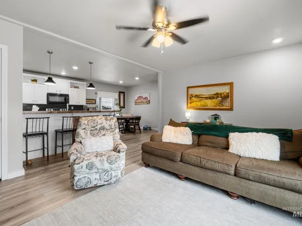 631 N Timathy Rd, Boise, ID 83713