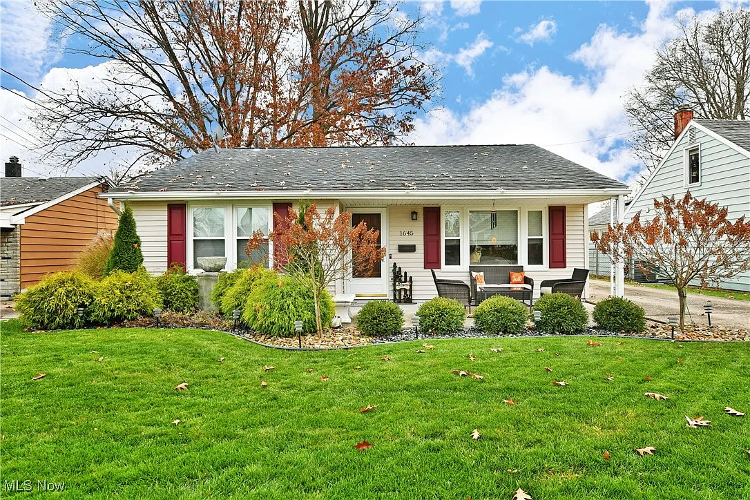 1645 Chattanooga Ave photo 1
