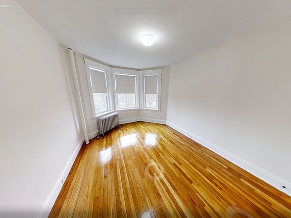 4th image of 1191 Boylston St APT 31