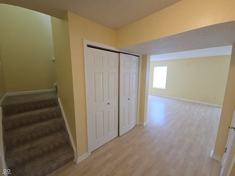 4320 Village Bend Ln — Photo 14