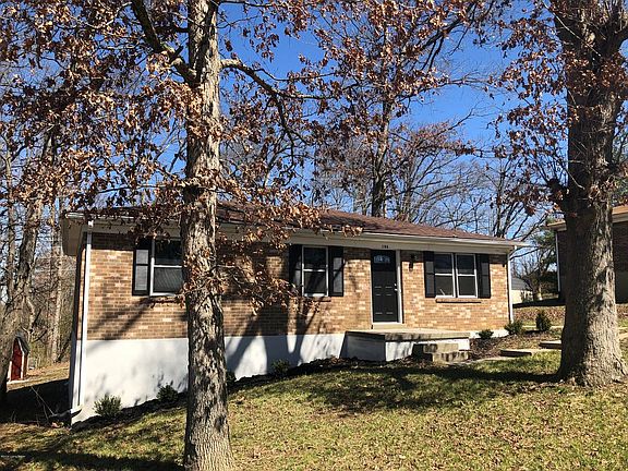 5th image of 106 Highwood Dr