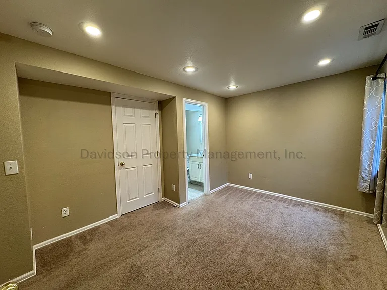5372 Arroyo St — Photo 17