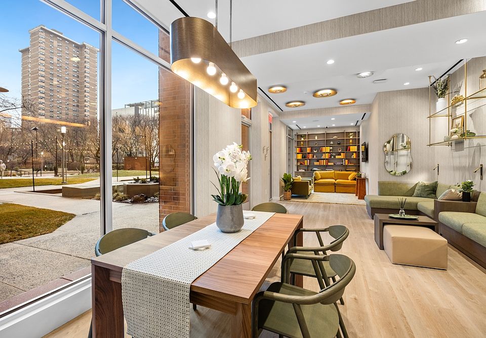 1st image of 510 2nd Ave APT 2C